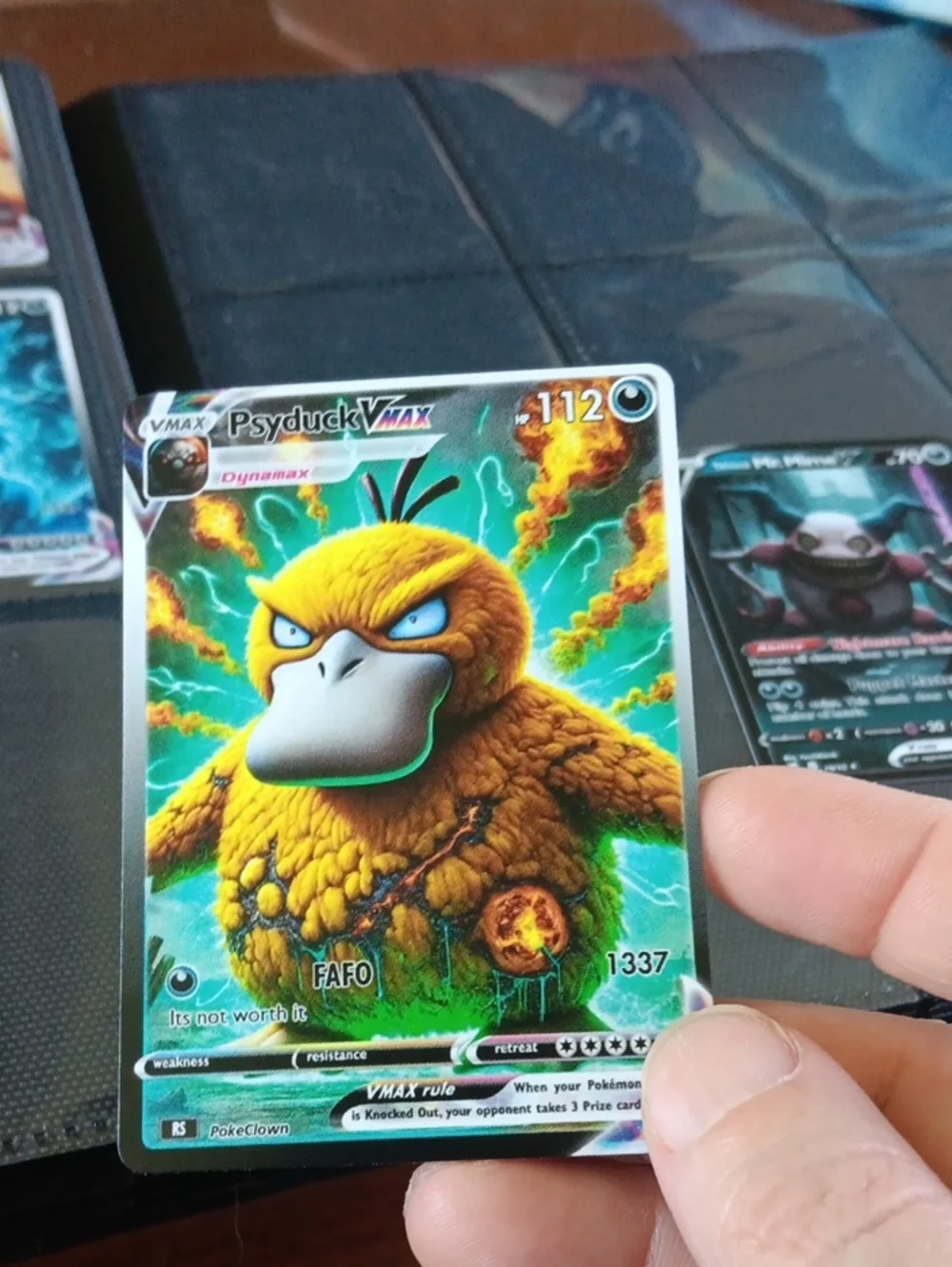 Psyduck VMAX Holo Pokémon Card - Yellow Green Artwork